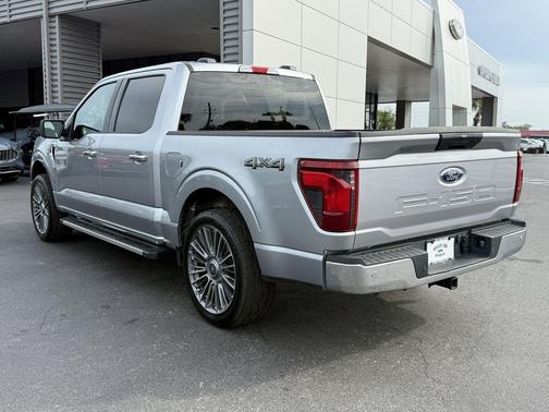 ICONIC SILVER METALLIC 2025 Ford F-150 XLT