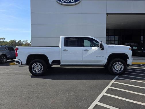 2023 Chevrolet Silverado 3500 High Country