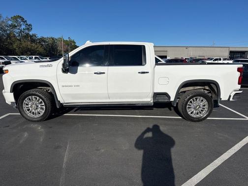 2023 Chevrolet Silverado 3500 High Country