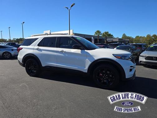 2023 Ford Explorer ST