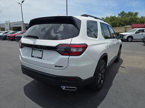 2024 Honda Pilot Sport