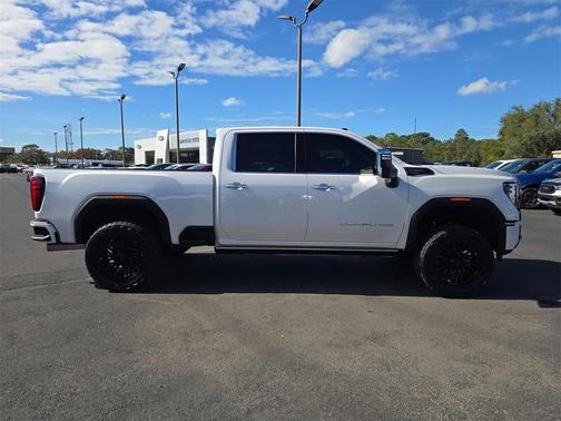 2025 GMC Sierra 2500 Denali Ultimate