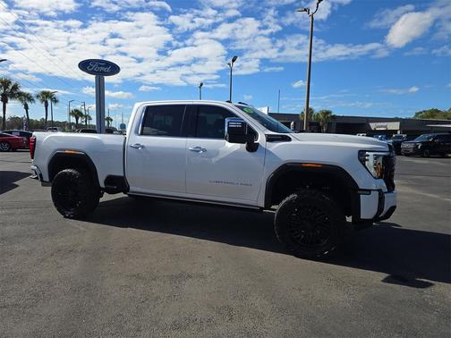 2025 GMC Sierra 2500 Denali Ultimate