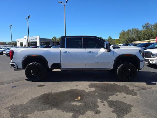 2025 GMC Sierra 2500 Denali Ultimate