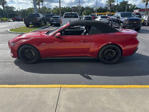 RAPID RED MET TINTED CC 2024 Ford Mustang GT Premium