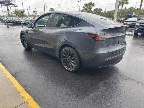 2022 Tesla Model Y Performance Dual Motor All-Wheel Drive