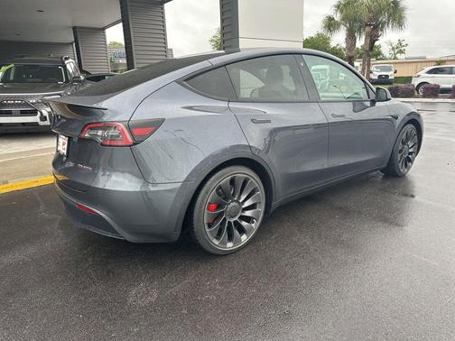 2022 Tesla Model Y Performance Dual Motor All-Wheel Drive