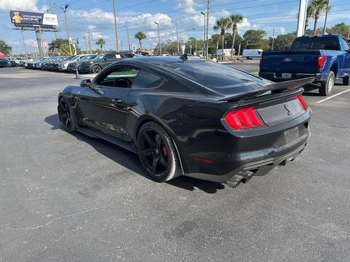 2020 Ford Shelby GT500 Base