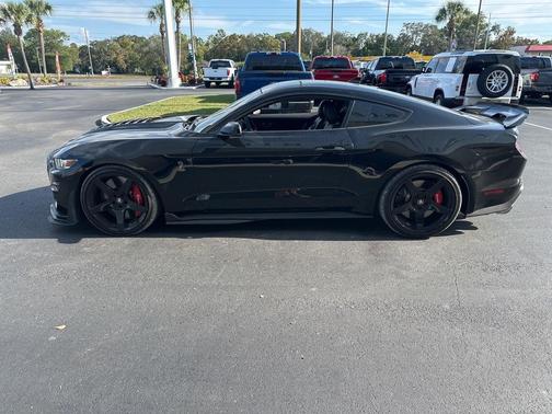 2020 Ford Shelby GT500 Base