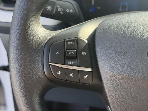 OXFORD WHITE 2026 Ford Maverick XLT