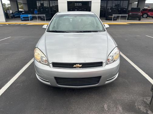2011 Chevrolet Impala LS