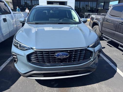 2024 Ford Escape PHEV SE