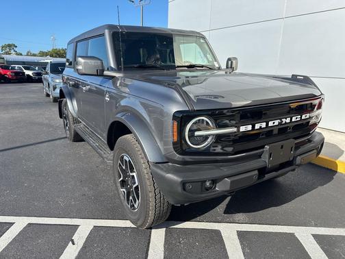 2024 Ford Bronco Outer Banks