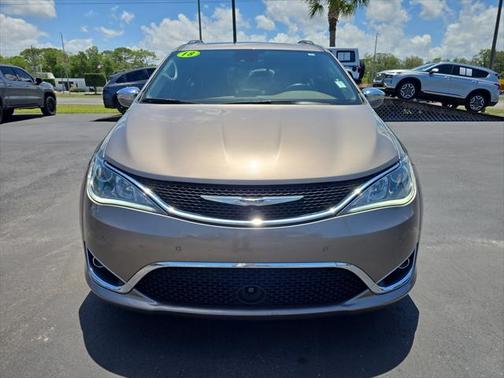 2018 Chrysler Pacifica Limited