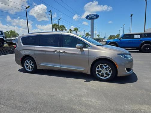 2018 Chrysler Pacifica Limited