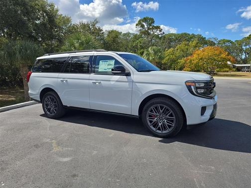 2025 Ford Expedition Max Platinum