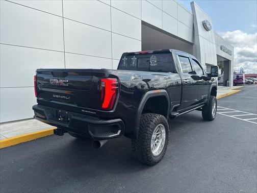 2024 GMC Sierra 2500 Denali
