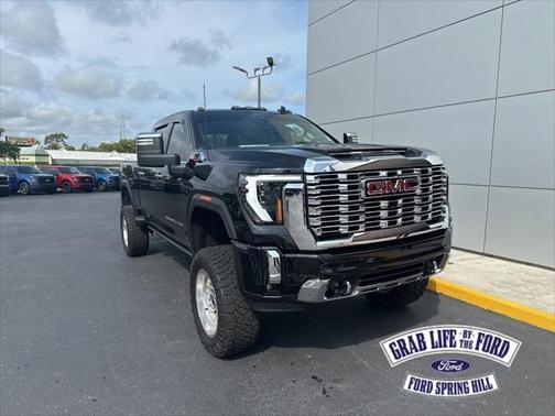 2024 GMC Sierra 2500 Denali