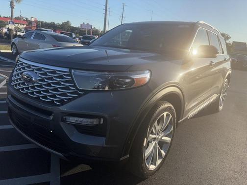 2022 Ford Explorer Platinum