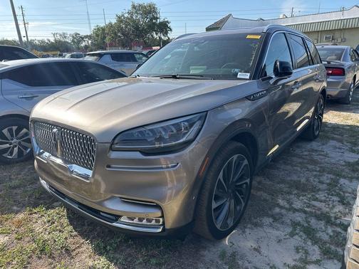 ICED MOCHA PREMIUM COLORANT 2021 Lincoln Aviator Reserve AWD