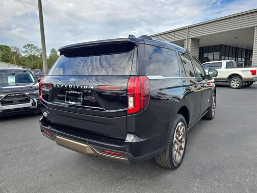 2025 Ford Expedition King Ranch