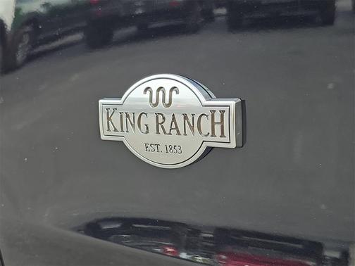 2025 Ford Expedition King Ranch