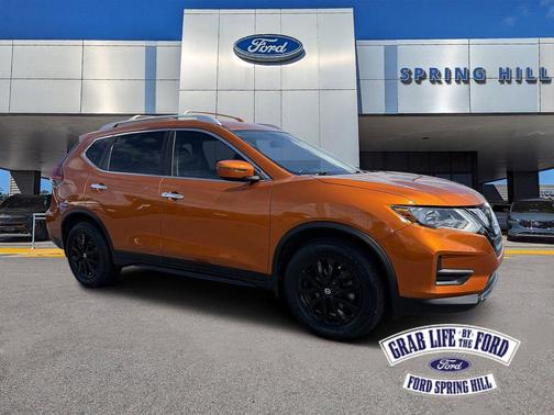 Monarch Orange Metallic 2020 Nissan Rogue SV