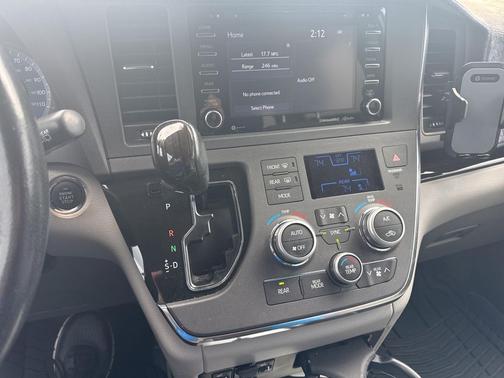 2019 Toyota Sienna XLE