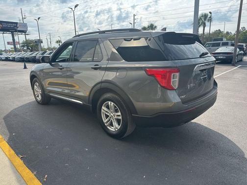 CARBONIZED GRAY METALLIC 2023 Ford Explorer XLT