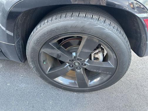 2023 Land Rover Defender 90 X-Dynamic SE