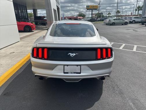2017 Ford Mustang EcoBoost
