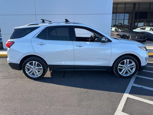 2020 Chevrolet Equinox Premier w/2LZ