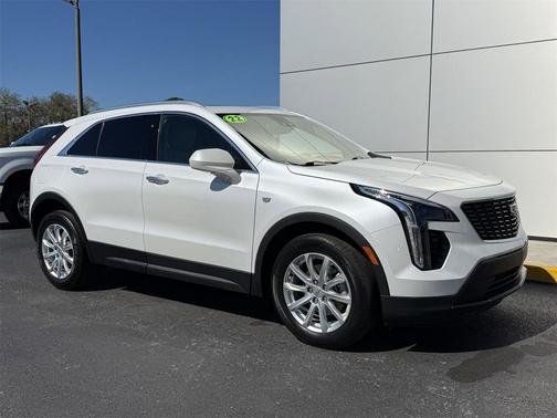 2022 Cadillac XT4 Luxury