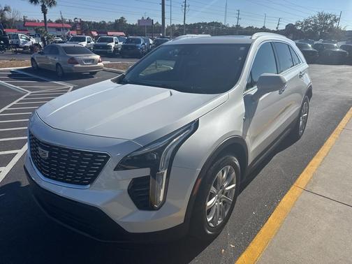2022 Cadillac XT4 Luxury