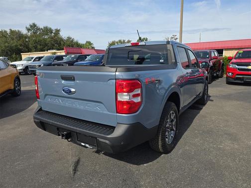 2024 Ford Maverick Lariat