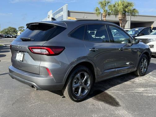 CARBONIZED GRAY METALLIC 2023 Ford Escape ST-Line
