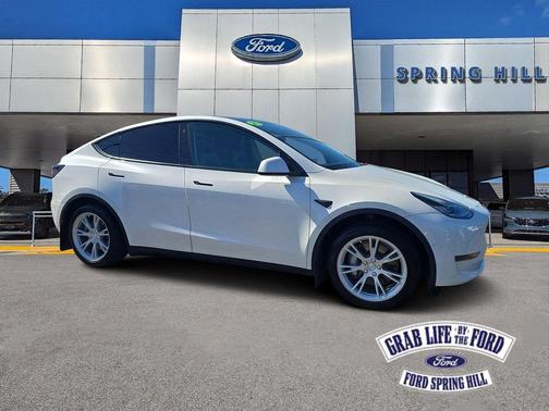 2021 Tesla Model Y Standard Range Rear-Wheel Drive