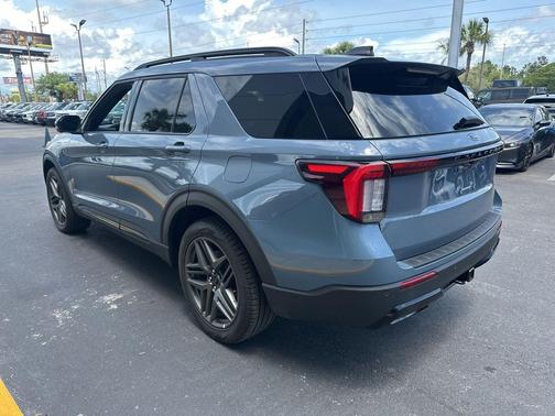 VAPOR BLUE 2026 Ford Explorer ST-Line