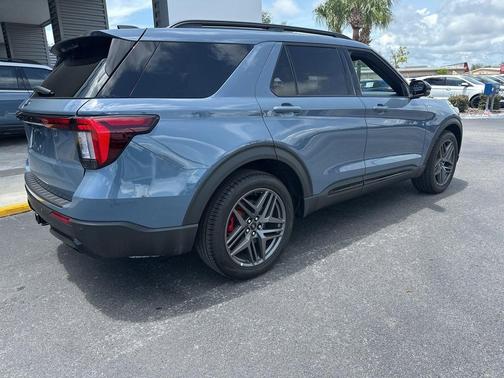 VAPOR BLUE 2026 Ford Explorer ST-Line