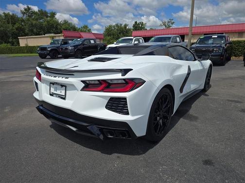 2024 Chevrolet Corvette Stingray w/2LT