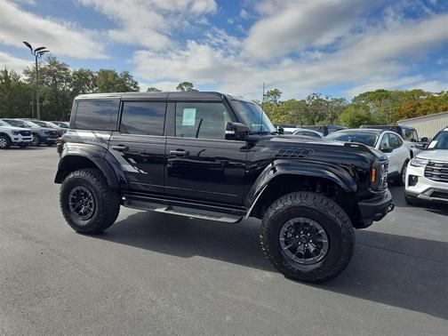 2025 Ford Bronco Raptor