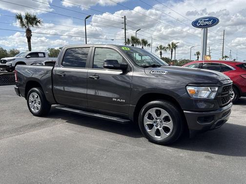 Granite Crystal Metallic Clearcoat 2022 RAM 1500 Big Horn/Lone Star