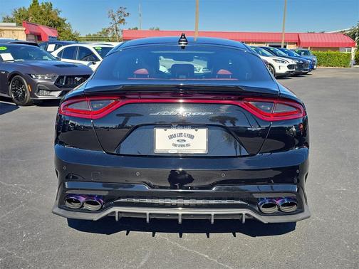 2020 Kia Stinger GT1
