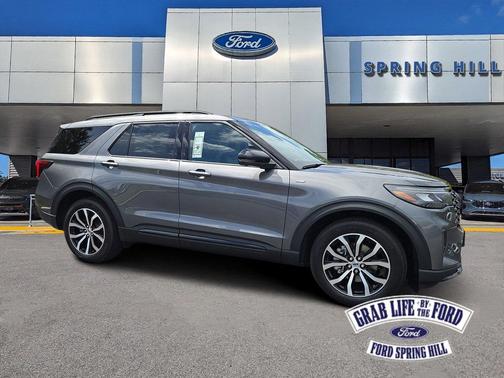 2025 Ford Explorer ST-Line