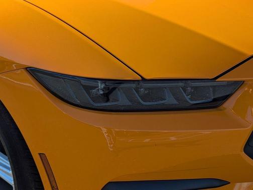 ORANGE FURY METALLIC TC 2026 Ford Mustang EcoBoost