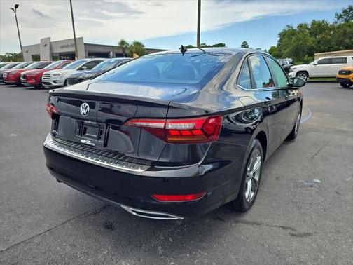 2019 Volkswagen Jetta 1.4T R-Line