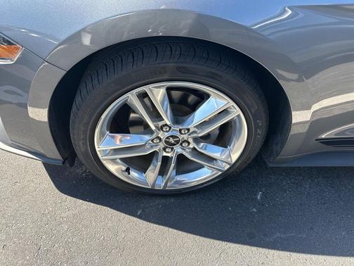 2021 Ford Mustang EcoBoost Premium