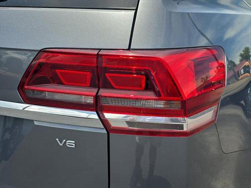 2019 Volkswagen Atlas 3.6L SE w/Technology