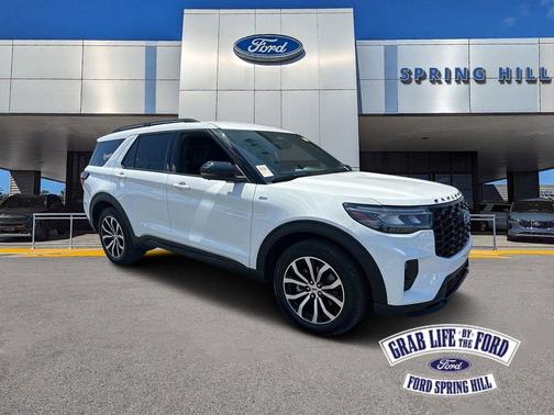 STAR WHITE MET TRI-COAT 2025 Ford Explorer ST-Line