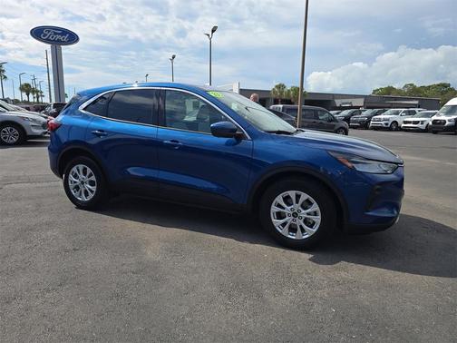 2023 Ford Escape Active